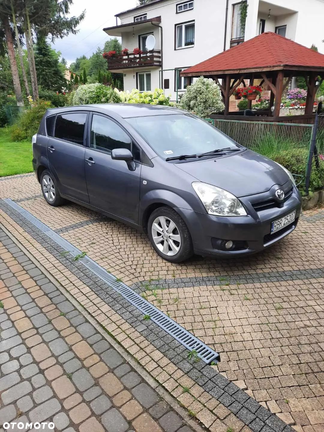Toyota Corolla Verso 1.8 Prestige + 7os - 1