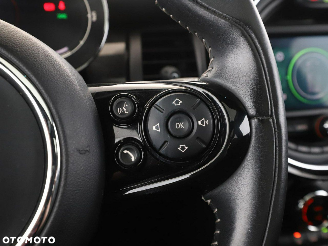 MINI Cooper - 32