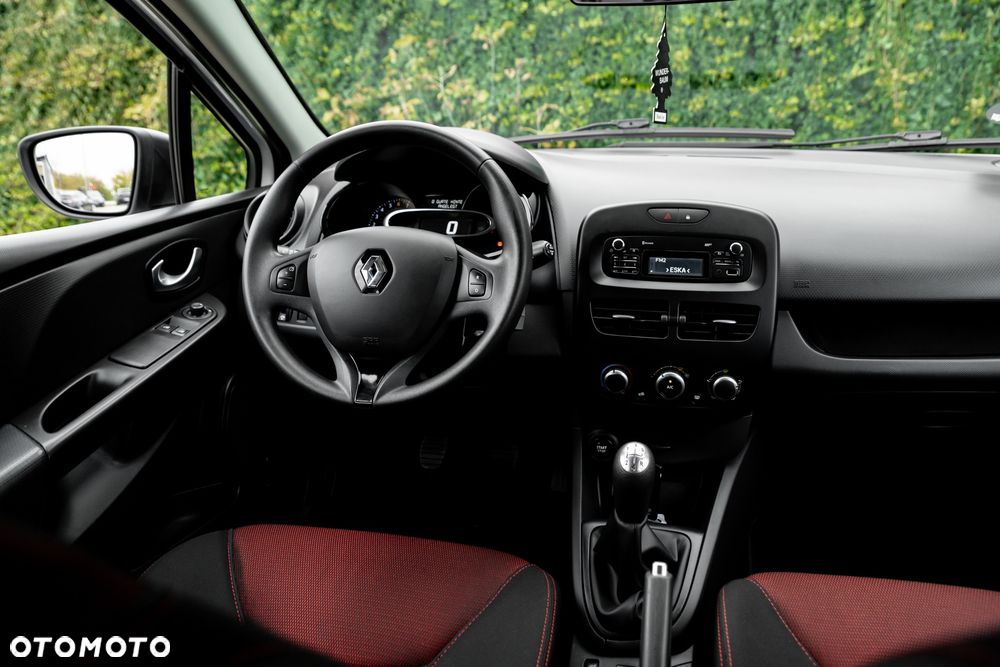 Renault Clio 1.2 16V Authentique - 24