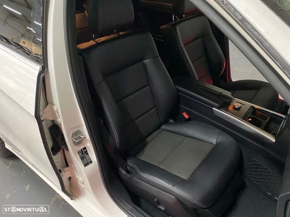 Mercedes-Benz E 300 Bluetec Hybrid Avantgarde - 17