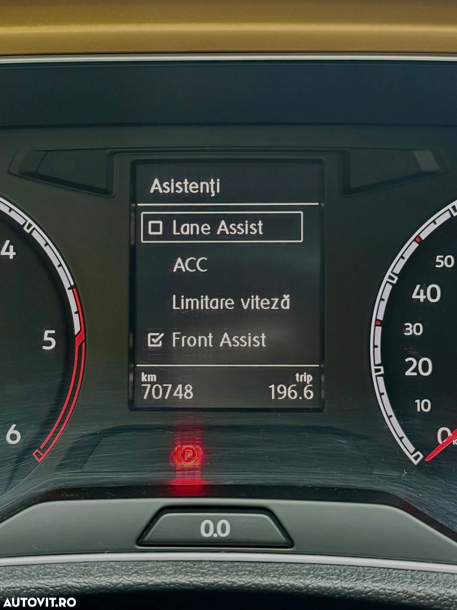 Volkswagen T-ROC 2.0 TDI 4Mot DSG Design - 7