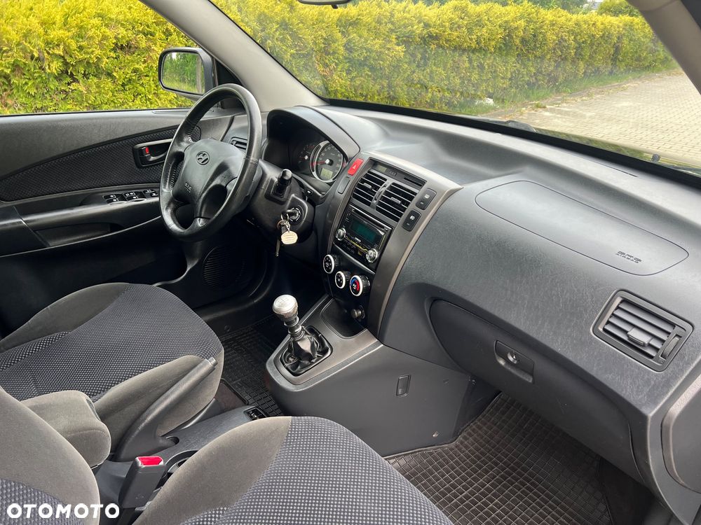 Hyundai Tucson 2.0 CRDi 2WD GLS - 14