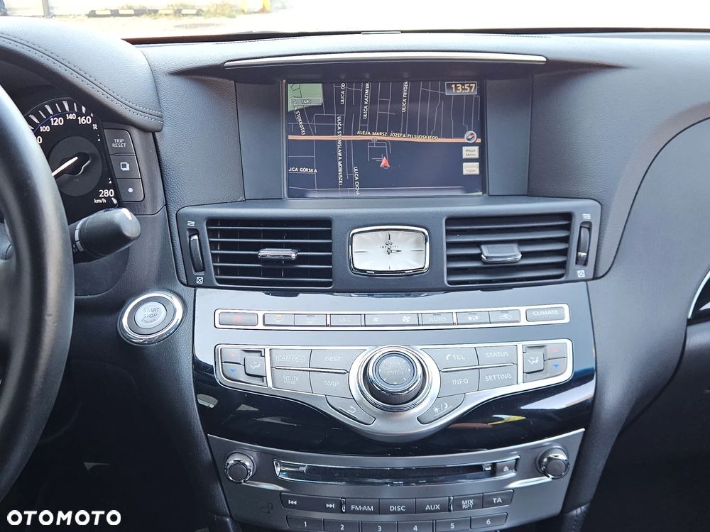 Infiniti Q70 2.2d Premium Executive EU6 - 15
