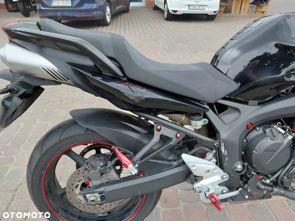 Yamaha FZ6 - 14