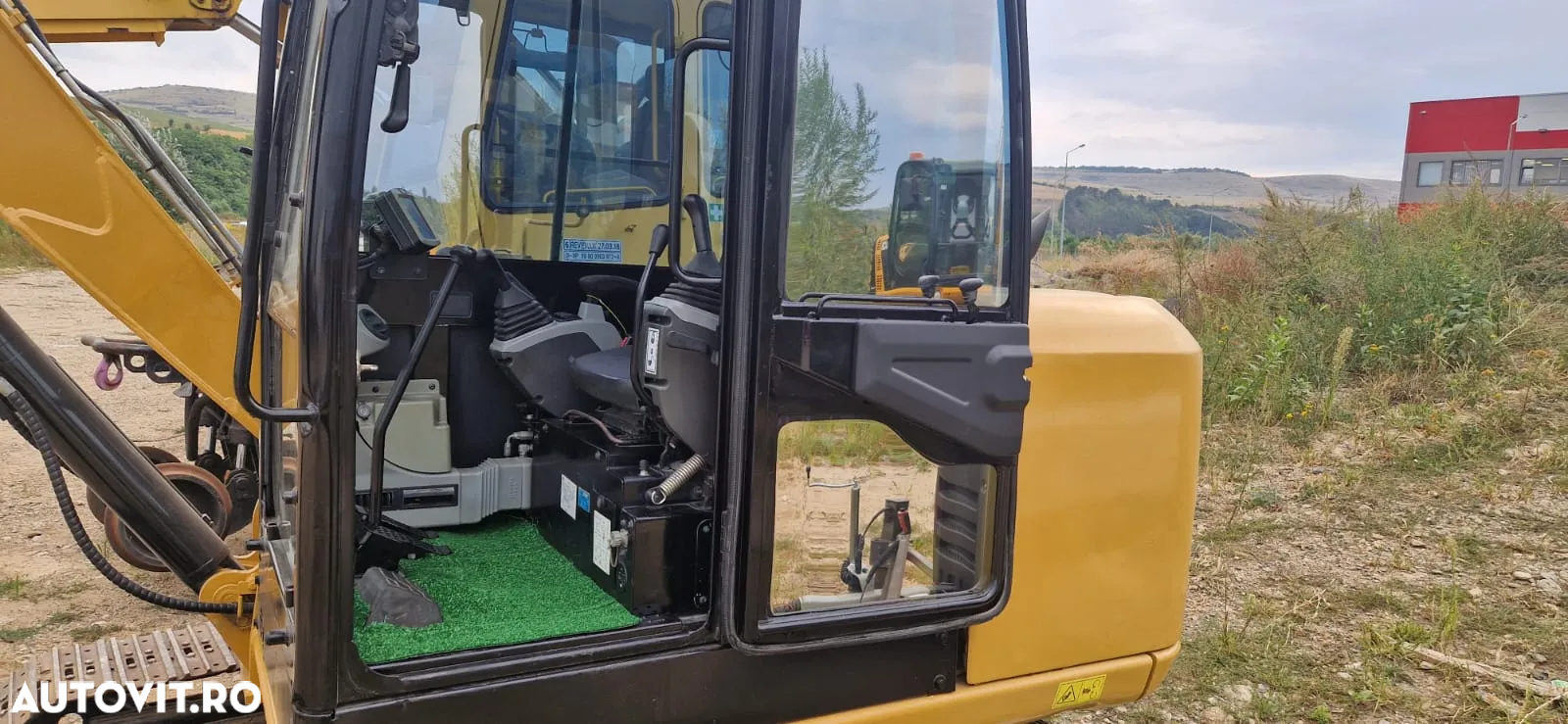 Caterpillar CAT 305.5E2 Mini excavator pe senile - 9