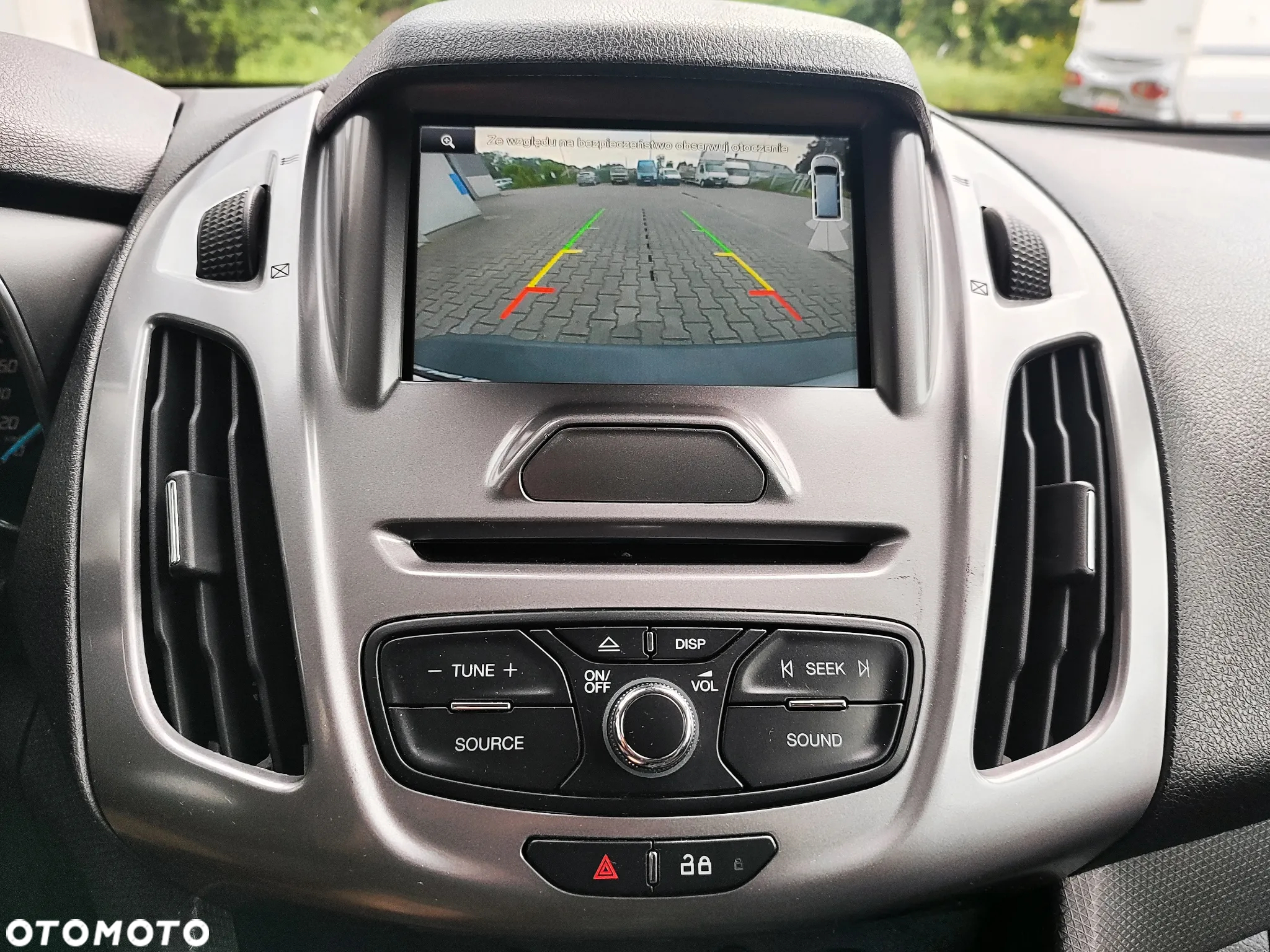 Ford Transit Connect - 19