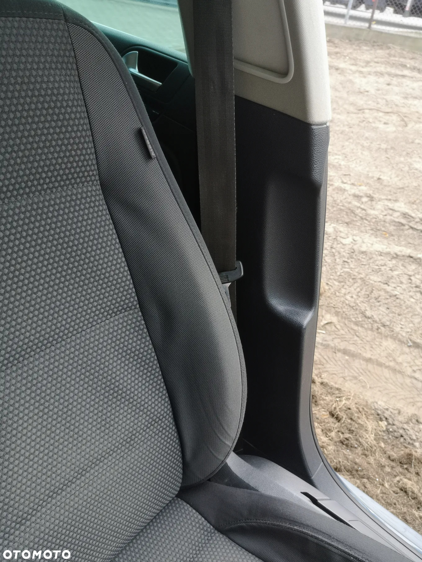 Volkswagen Golf VI 1.6 TDI Highline - 7