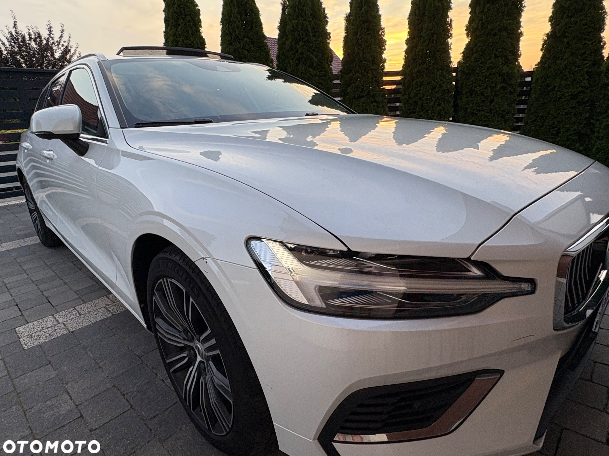 Volvo V60 T6 AWD Recharge Geartronic Inscription - 12