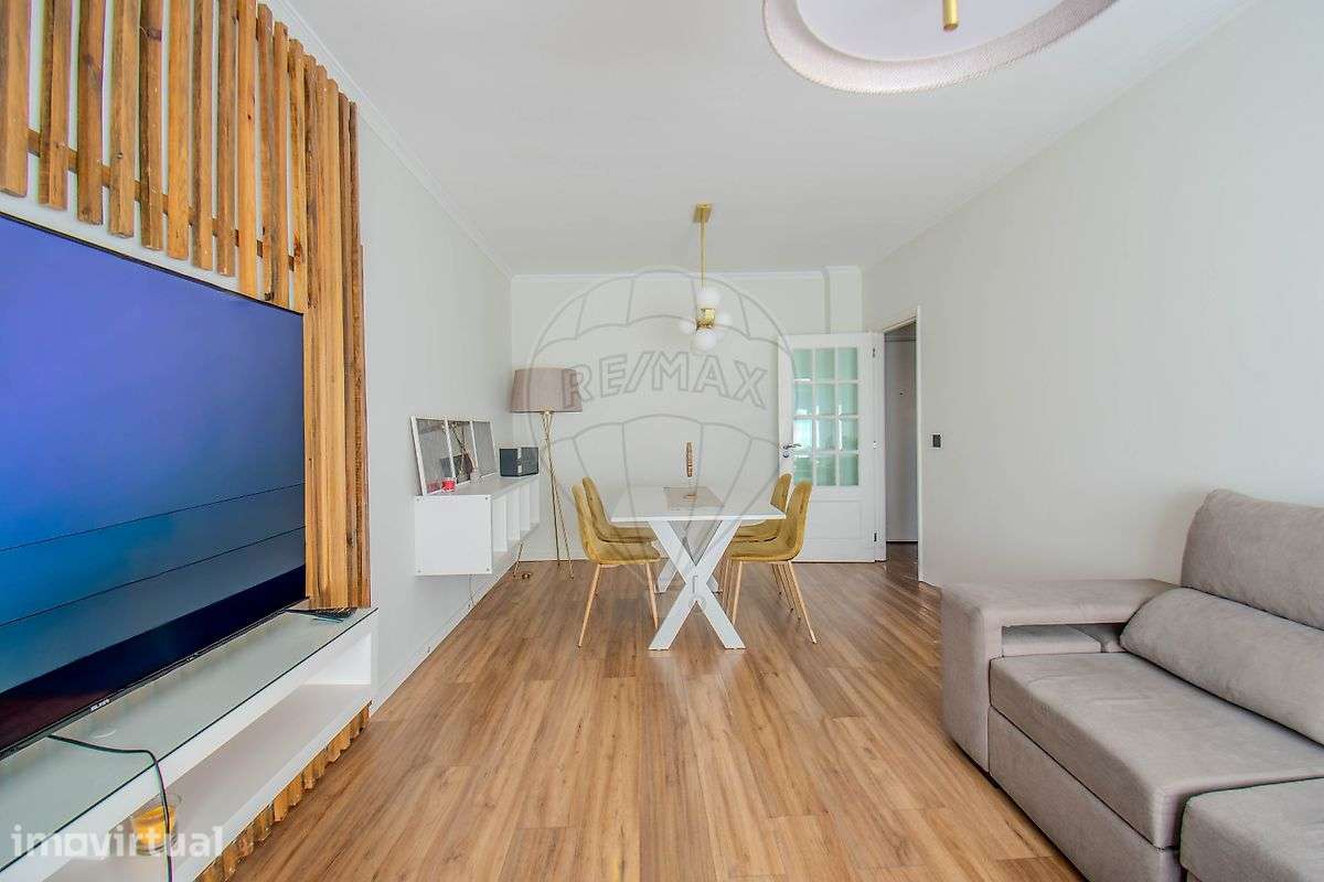 Apartamento T1 para venda - Grande imagem: 2/14