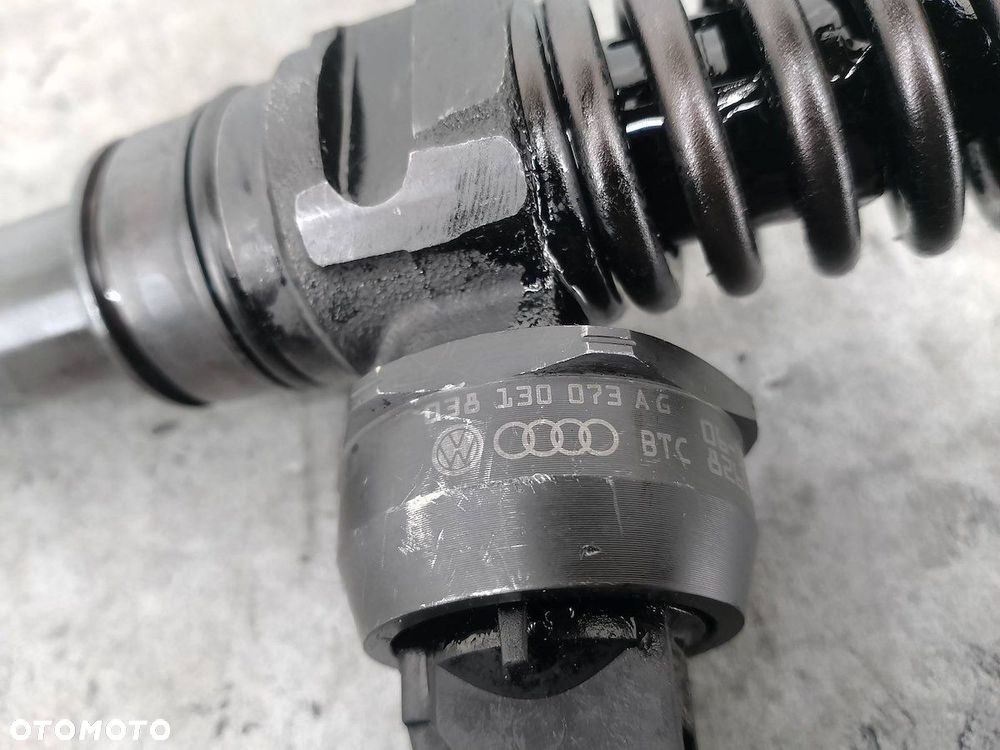 POMPOWTRYSK AUDI A3 8P/8PA/8P7 038130073AG 0414720215  BOSCH 1.9 TDI - 6
