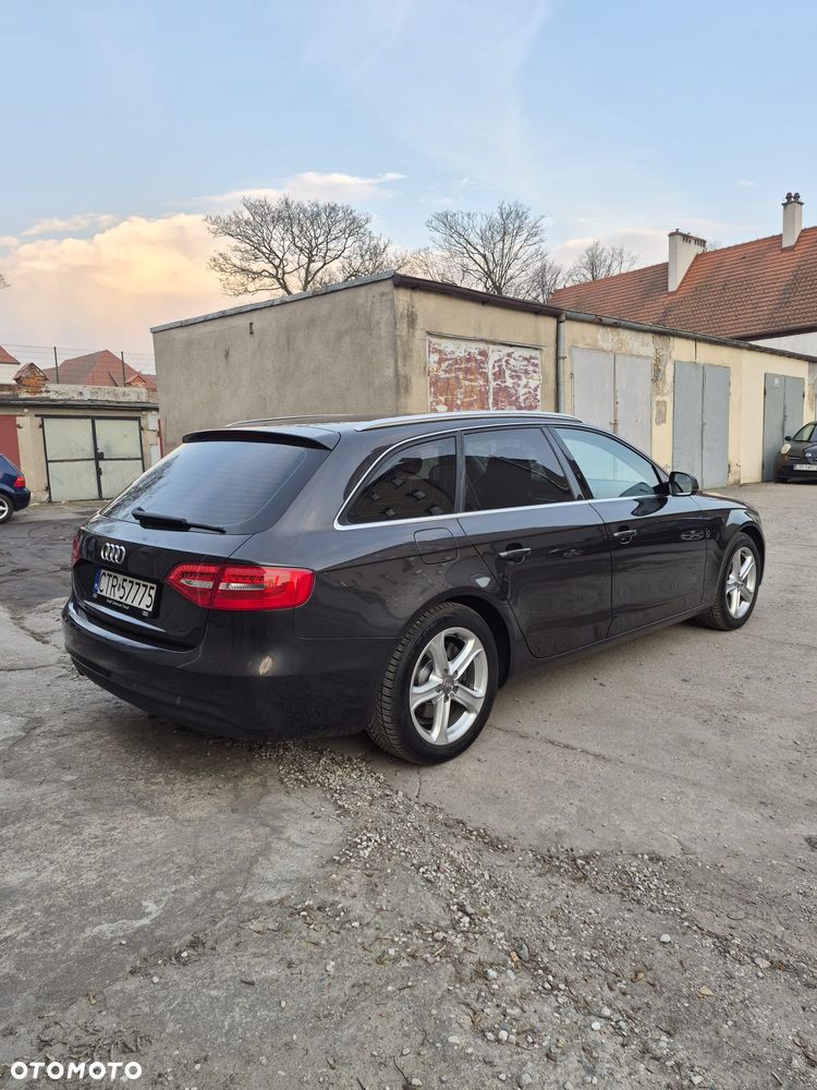 Audi A4 Avant 2.0 TDI DPF multitronic Ambiente - 6