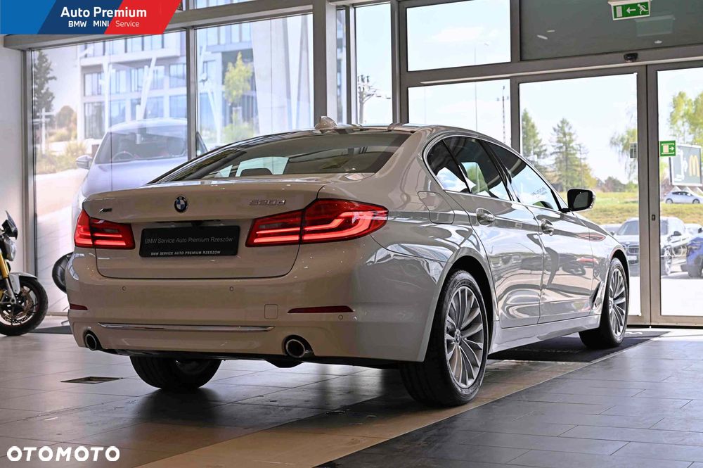 BMW Seria 5 520d - 20