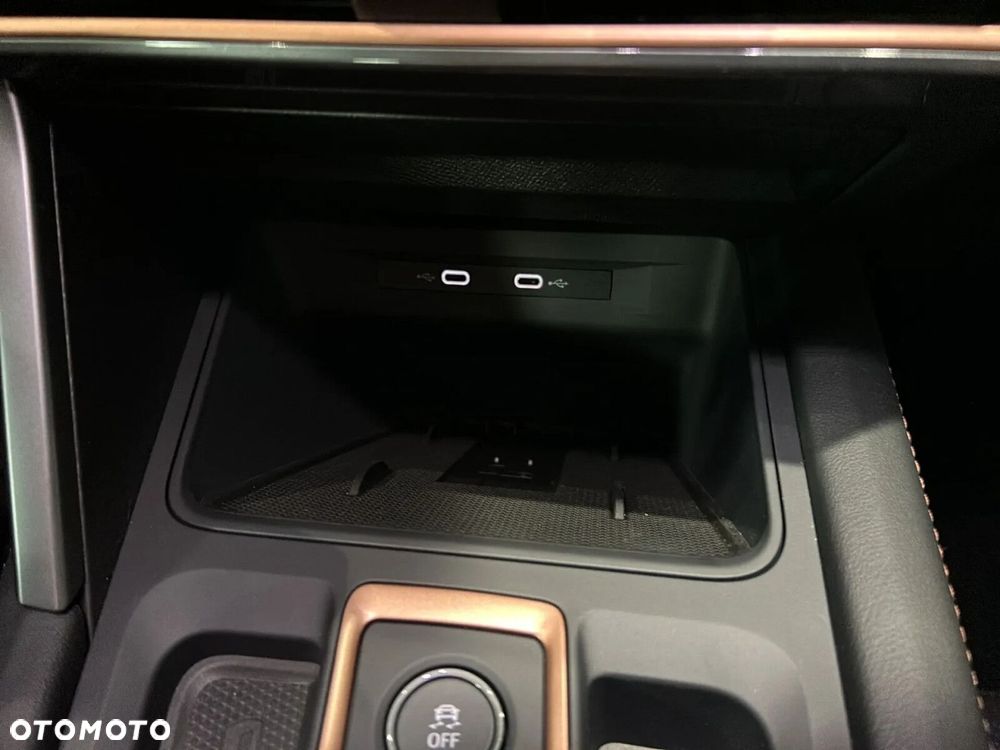 Cupra Leon Sportstourer 1.5 eTSI mHEV DSG - 27