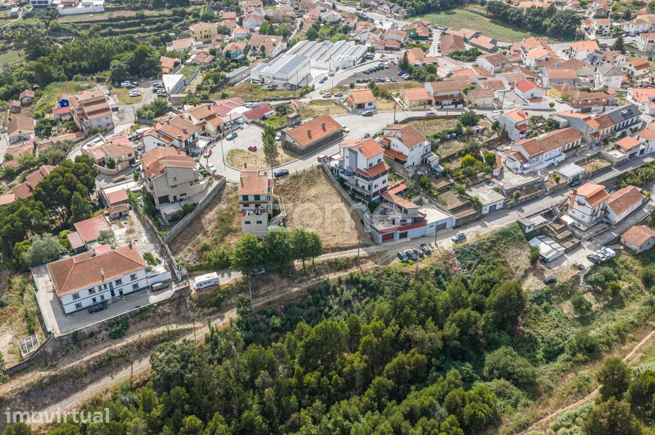 Terreno Urbano com 281m2 - Grande imagem: 4/12