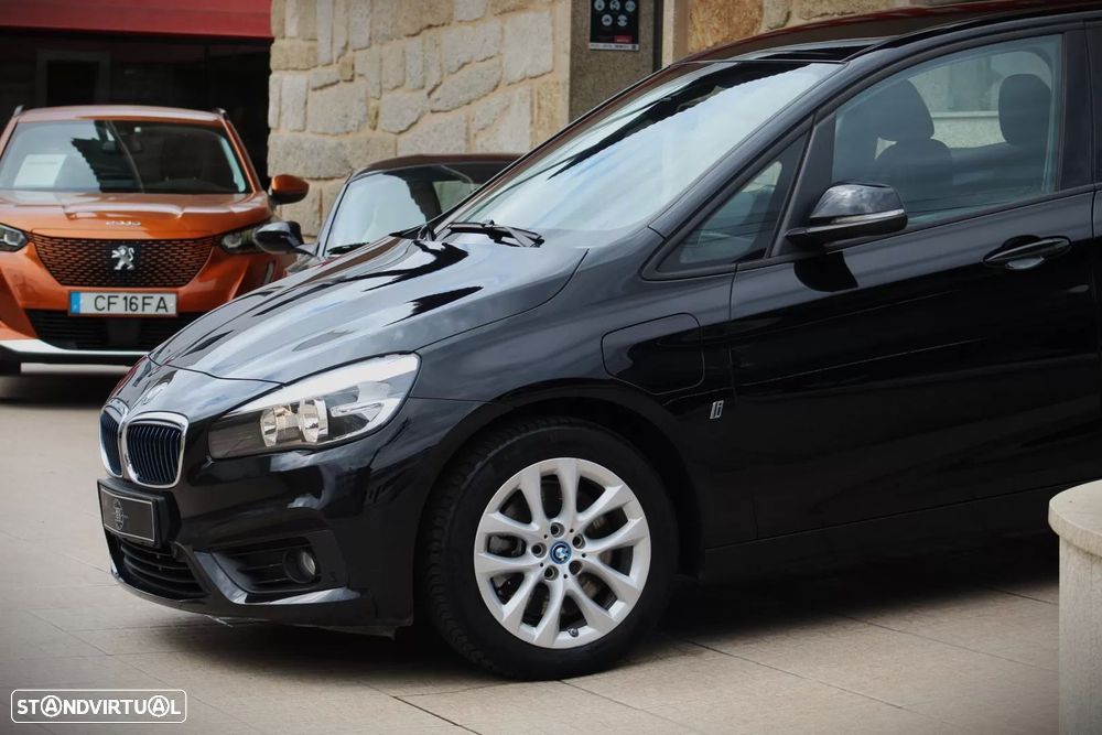 BMW 225xe Active Tourer Advantage - 33
