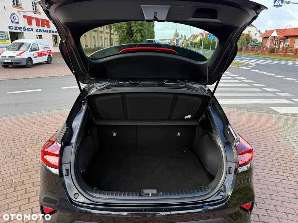 Kia XCeed 1.5 T-GDI L Business Line DCT - 19