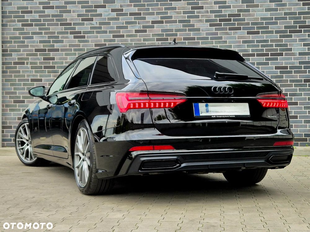 Audi A6 Avant 55 TFSI e quattro S tronic S line - 12