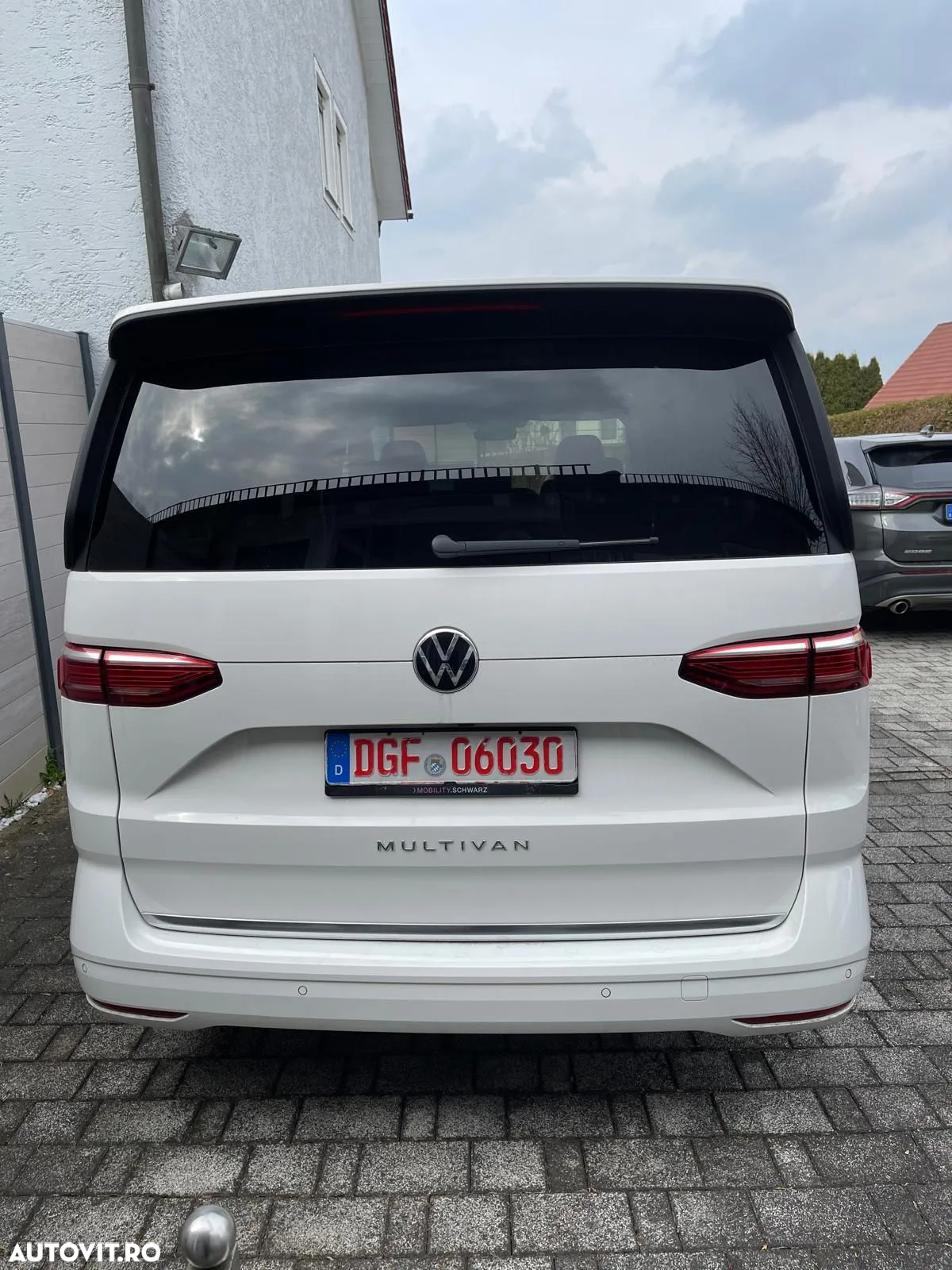 Volkswagen Multivan L 2.0 TDI DSG 110KW Style - 4