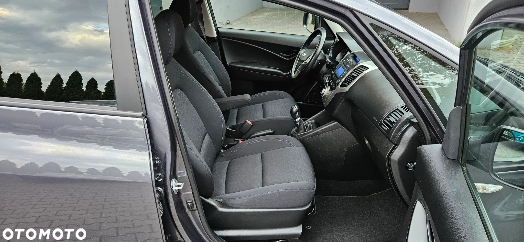 Hyundai ix20 1.4 blue Space+ - 18