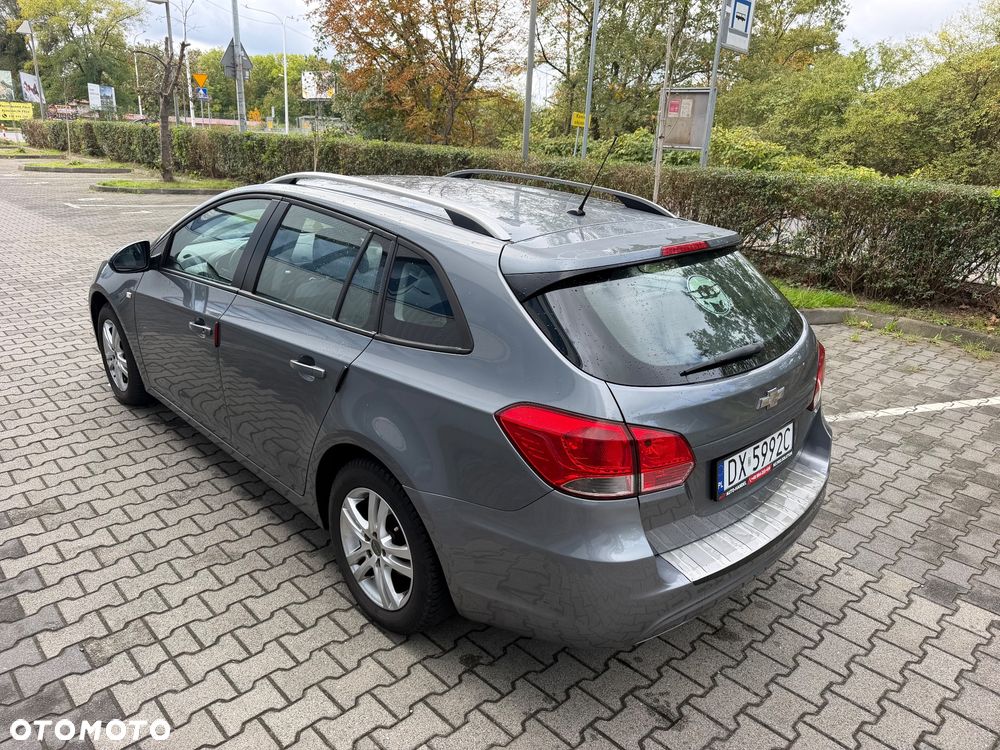 Chevrolet Cruze - 5