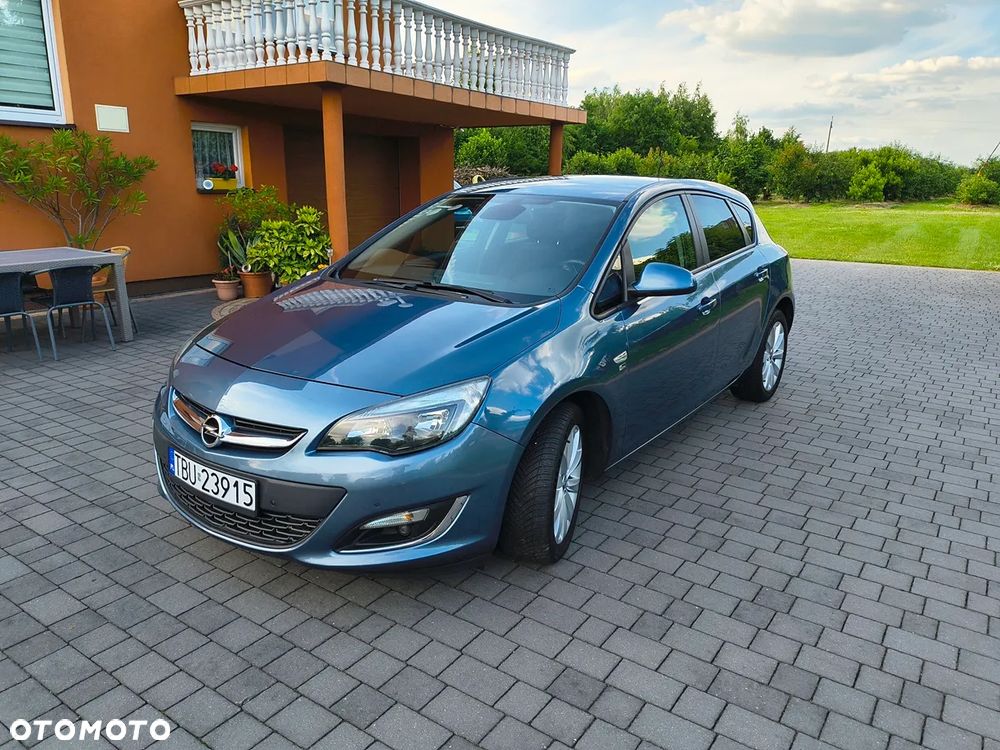 Opel Astra 1.4 T Edition 150 - 10