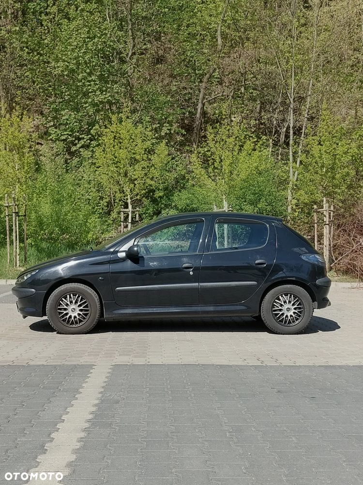 Peugeot 206 - 3