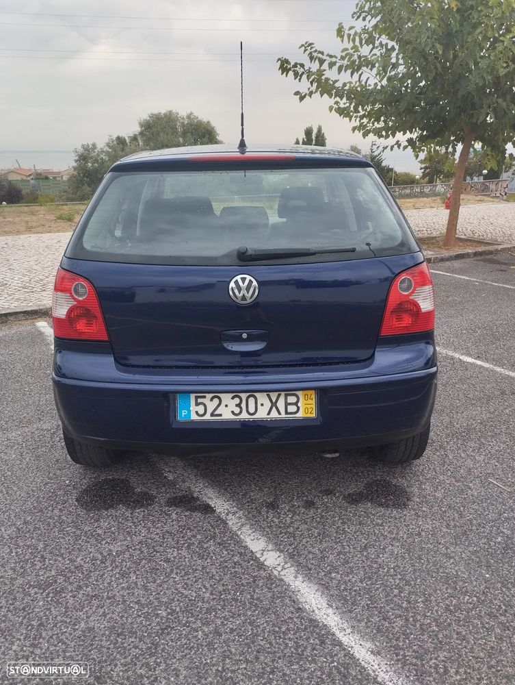 VW Polo 1.2 Confortline - 2
