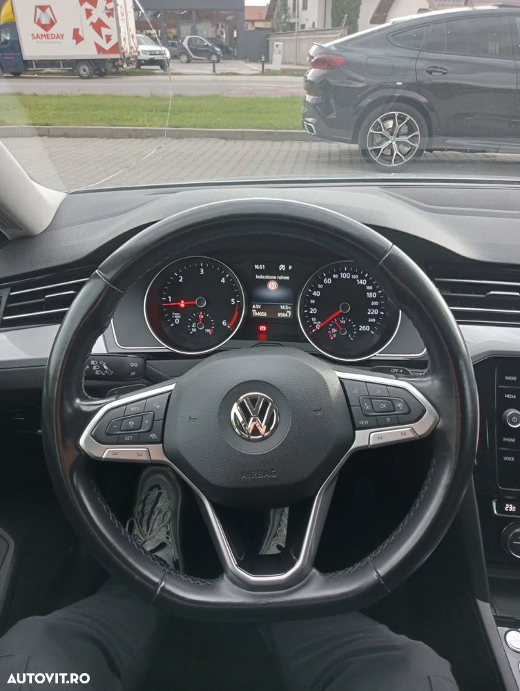 Volkswagen Passat Variant 2.0 TDI DSG Business - 7