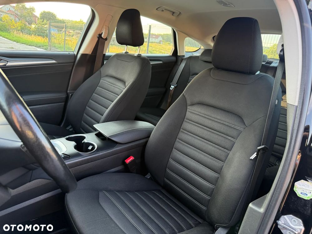 Ford Mondeo - 11