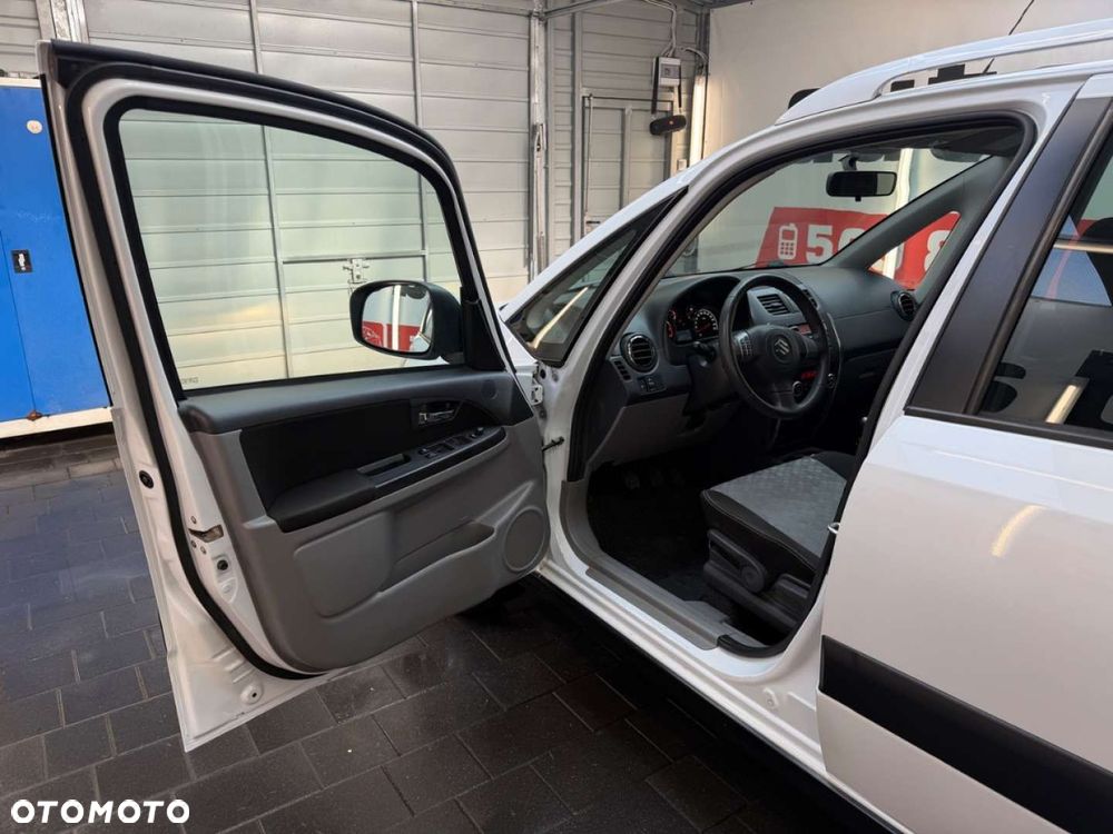Suzuki SX4 - 20