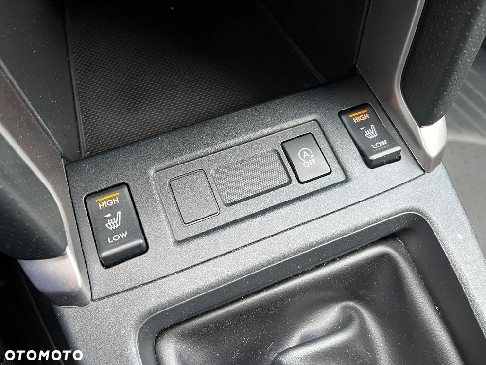 Subaru Forester 2.0 i Exclusive - 17