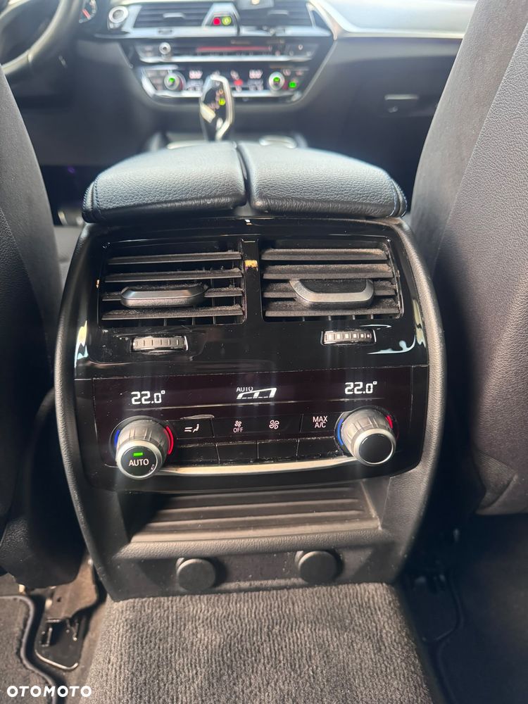 BMW Seria 5 - 22