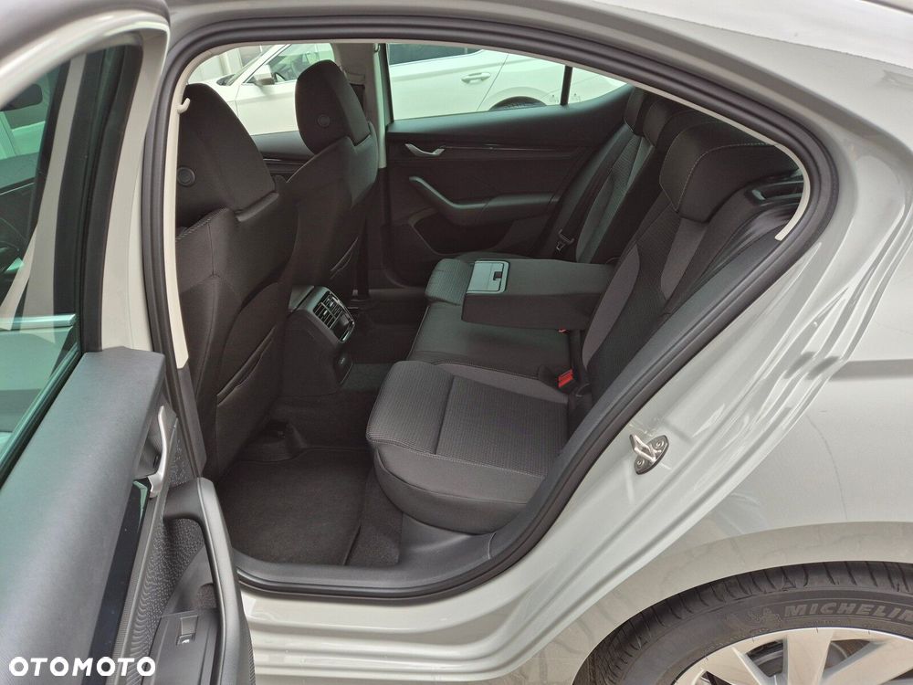 Skoda Octavia - 16