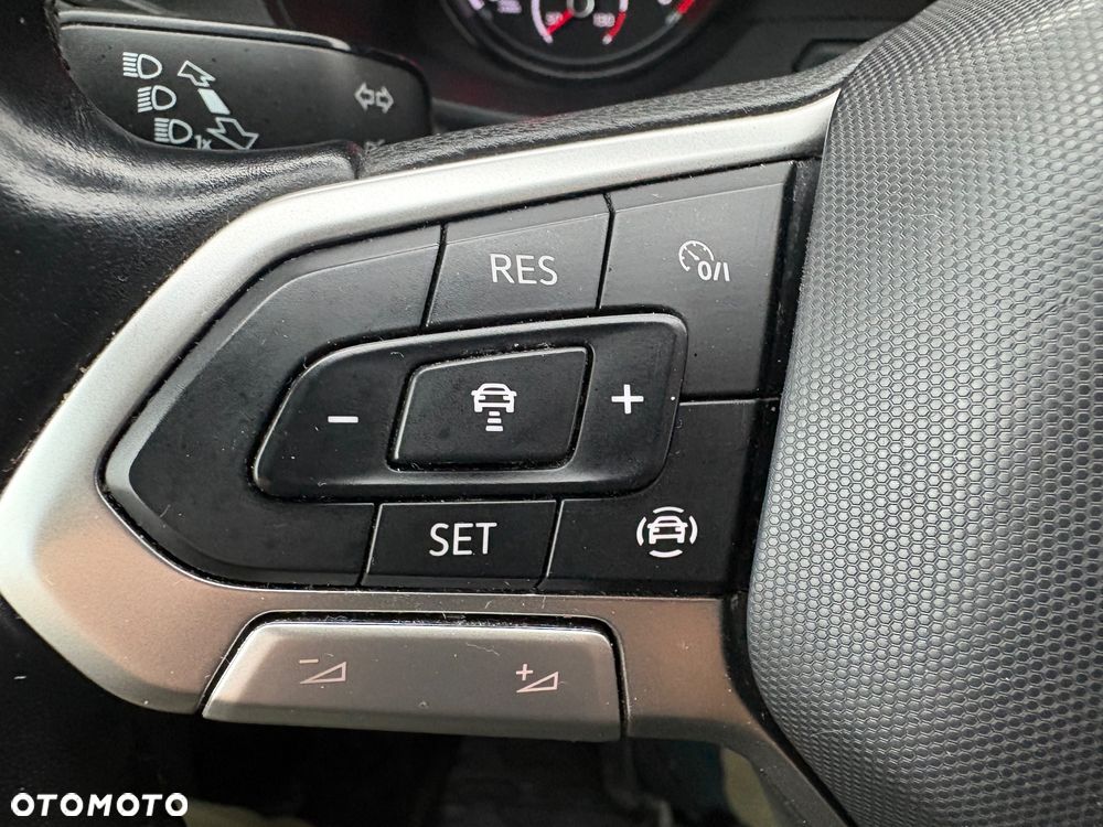 Volkswagen Transporter - 12