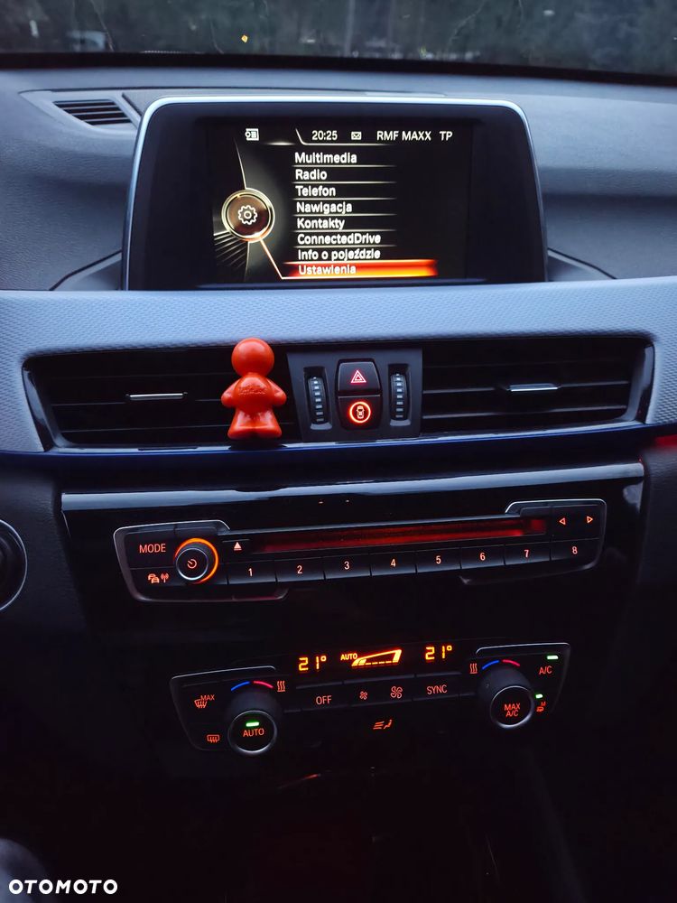 BMW X1 xDrive20i M Sport - 37
