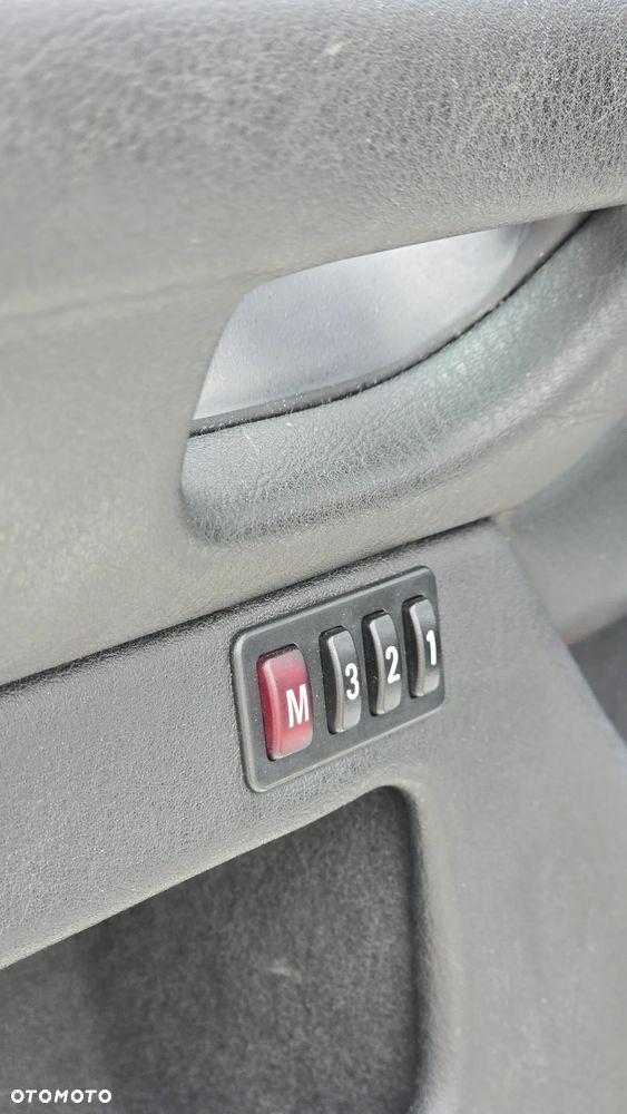 BMW Seria 5 - 27