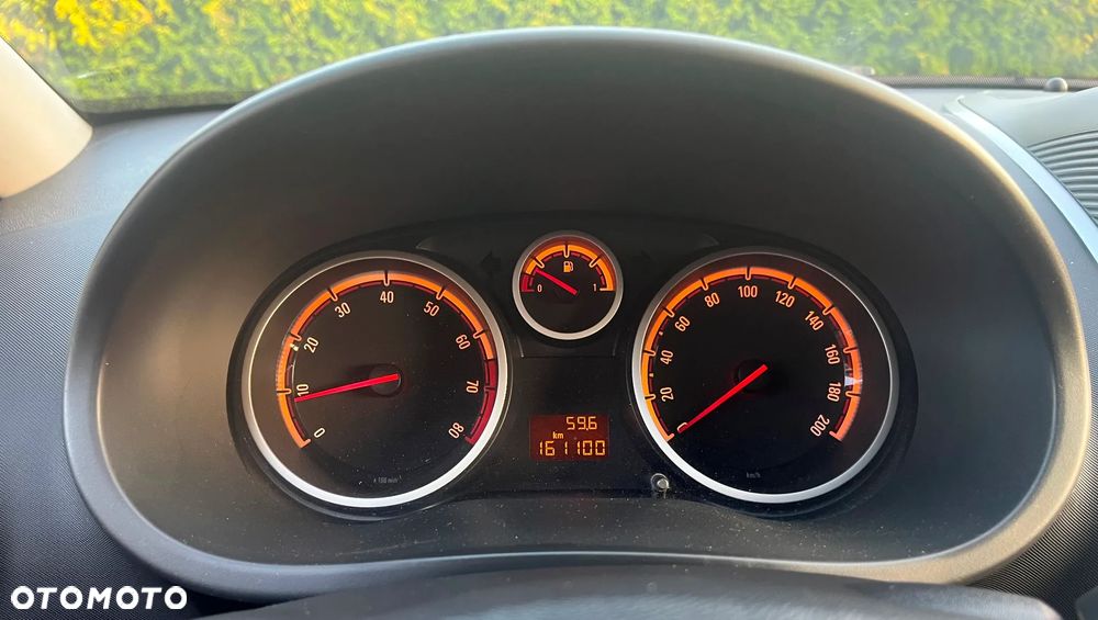 Opel Corsa 1.4 16V Silverline - 11