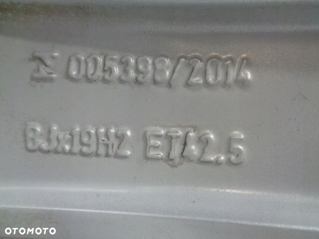 FELGI 19 VOLVO XC90 OE 5X108 8J ET42,5 - 10