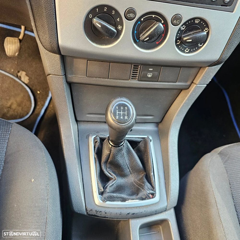 Ford Focus 1.6 TDCi Connection - 6