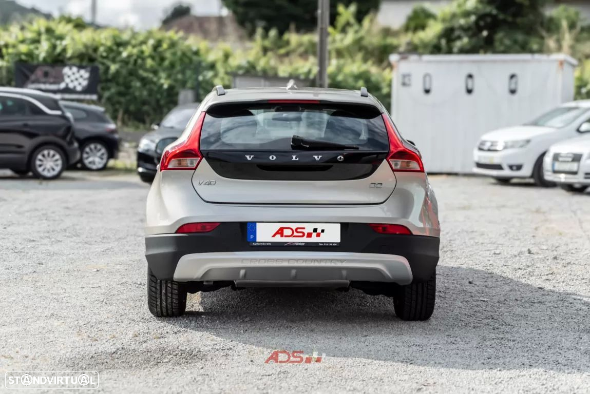 Volvo V40 Cross Country 2.0 D2 - 8