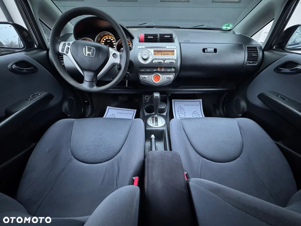 Honda Jazz 1.4 CVT LS - 16