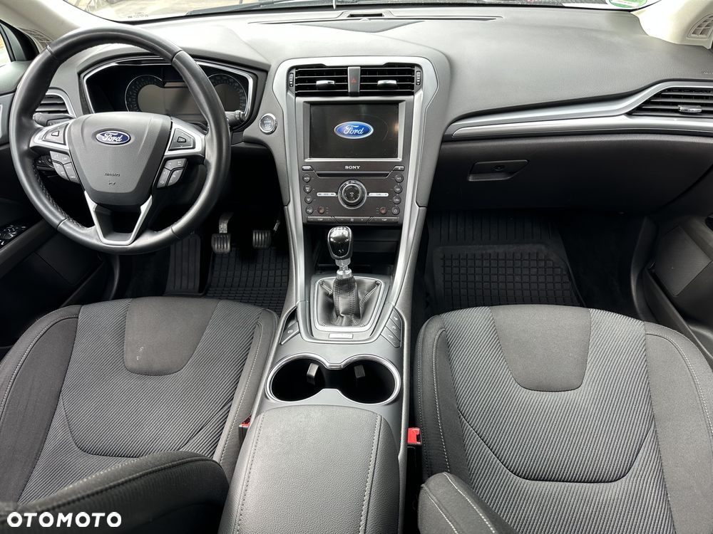 Ford Mondeo 1.5 EcoBoost Titanium - 27