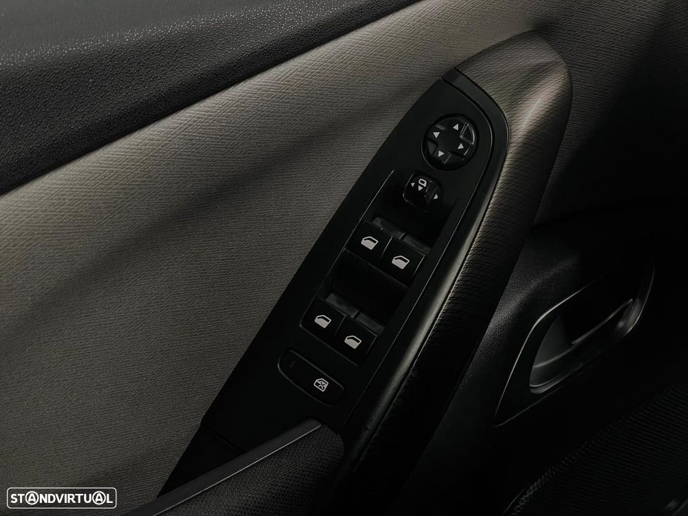 Citroën C4 Picasso 1.6 e-HDi Intensive - 11