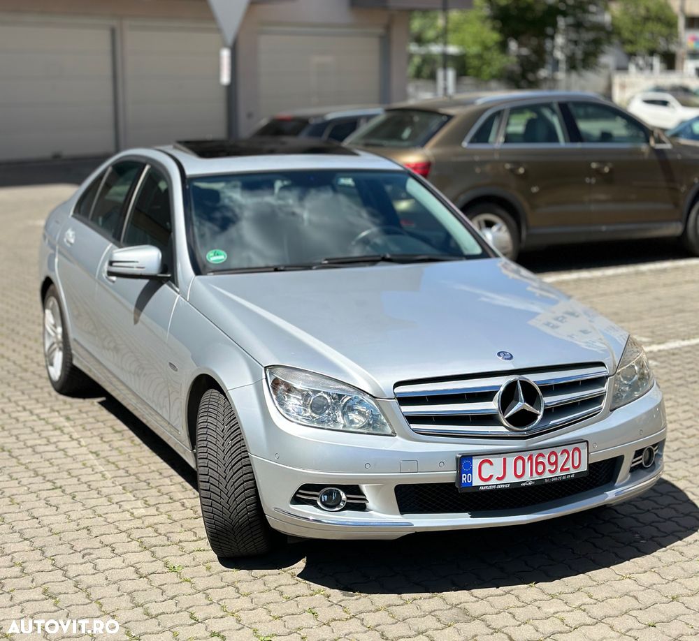 Mercedes-Benz C 220 CDI DPF Automatik BlueEFFICIENCY Avantgarde - 2