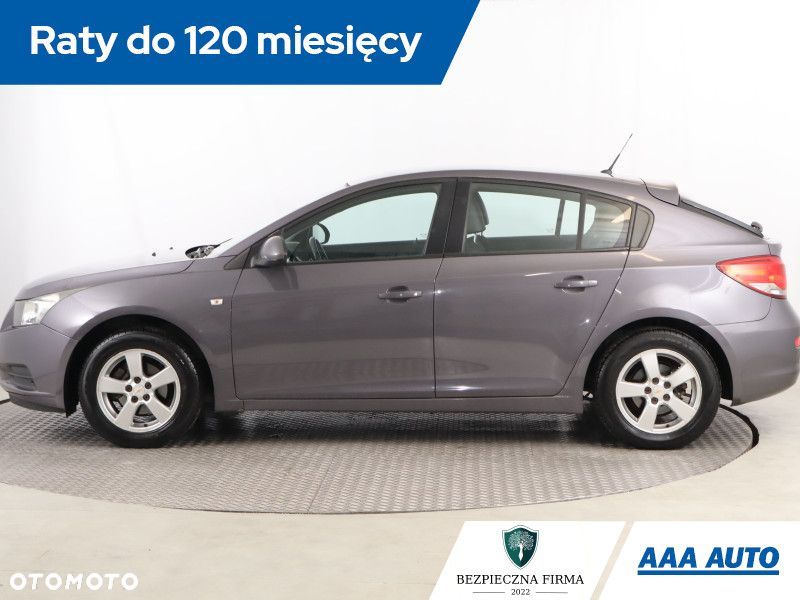 Chevrolet Cruze - 3