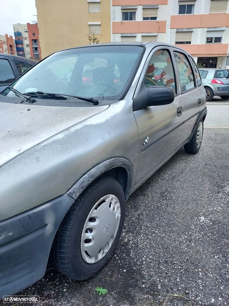 Opel Corsa 1.2 Joy - 1