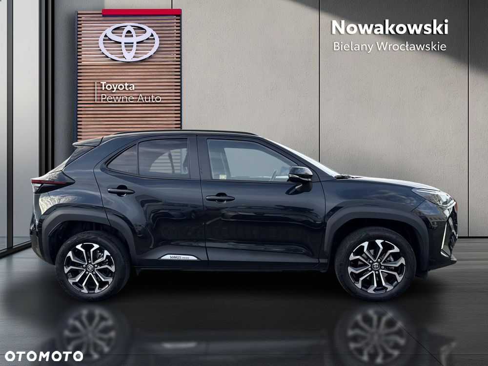 Toyota Yaris Cross Hybrid 1.5 Comfort - 25