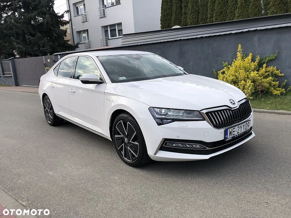 Skoda Superb 2.0 TDI SCR 4x4 L&K DSG - 3