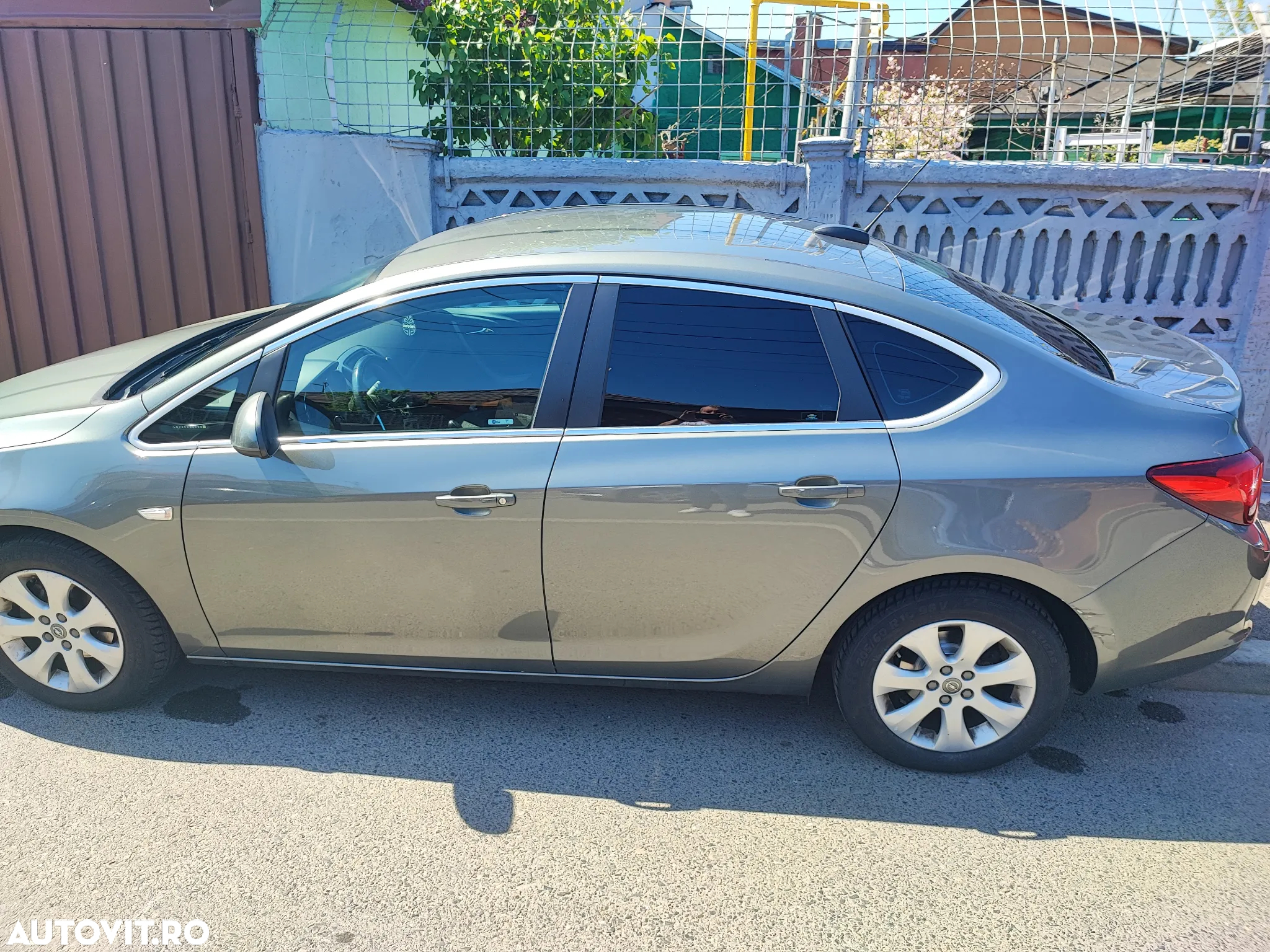 Opel Astra 1.4 Turbo ECOTEC Enjoy - 3