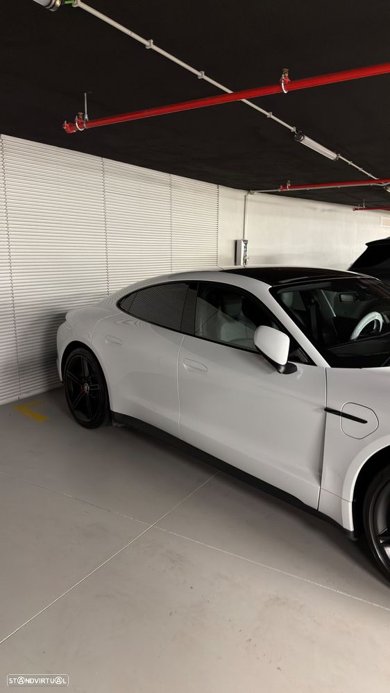 Porsche Taycan 4S - 3